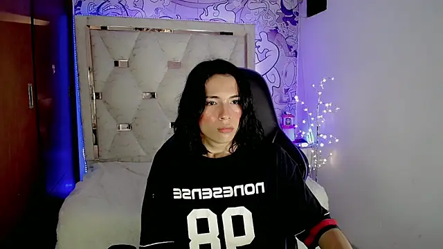 Larry_craft Adlı Modelin Canlı XXX Sohbeti