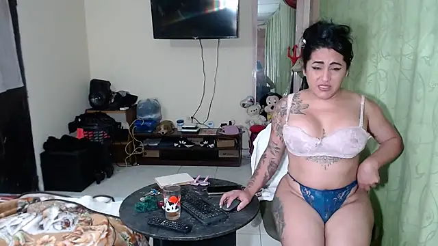 Sashaferrari2000 – Kamerová šou