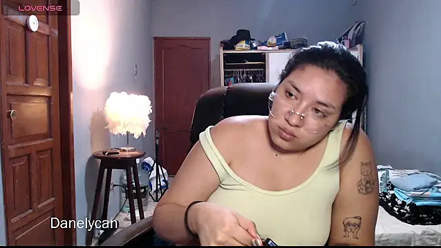 DanelyLopez 现场XXX聊天