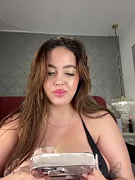 Katie_shuangs' Live XXX Chat