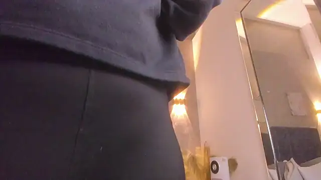 Chatroom XXX en direct de Lunaa_bellaa