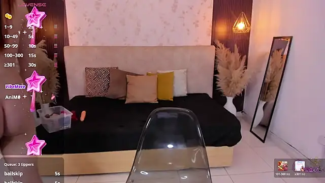 IvannaRosse_ Pertunjukan Webcam