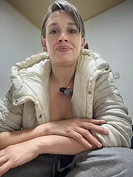 MARILYNMADELENAKOVANOVA – Naživo XXX chat