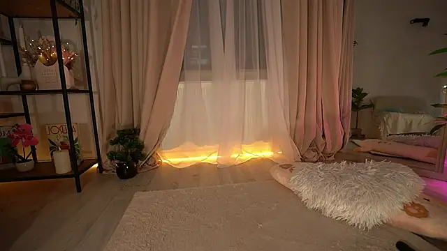 แชท XXX สดของ Innocenthish