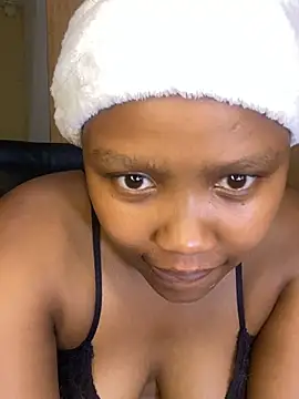 Chat XXX en directo de Prettiestheavenly