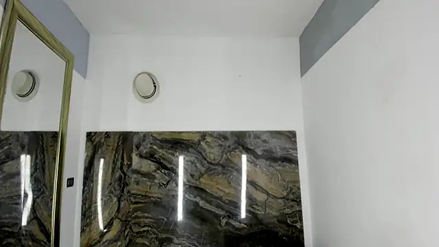 Show de Aria_skye na webcam