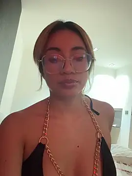 Živý XXX chat alizzamx