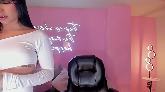 MiaLaurence – Live XXX-chat