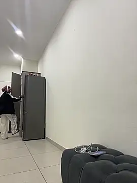 -Myca- Adlı Modelin Canlı XXX Sohbeti