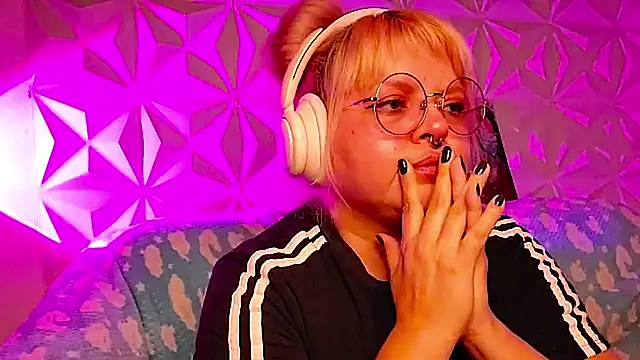 Satyn_doll: απευθείας συνομιλία ΧΧΧ