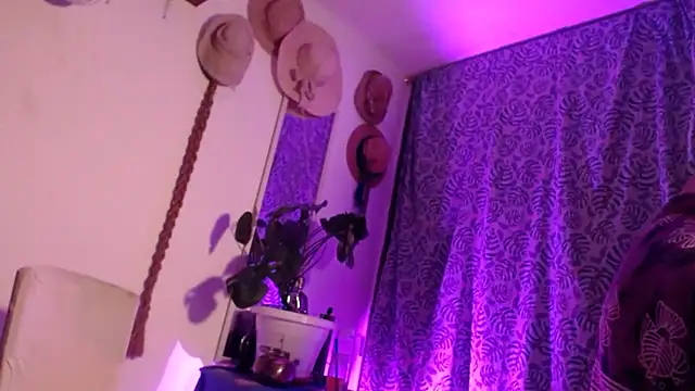 estelamaris1 live XXX chat