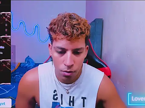 dilan_jsのウェブカメラショー