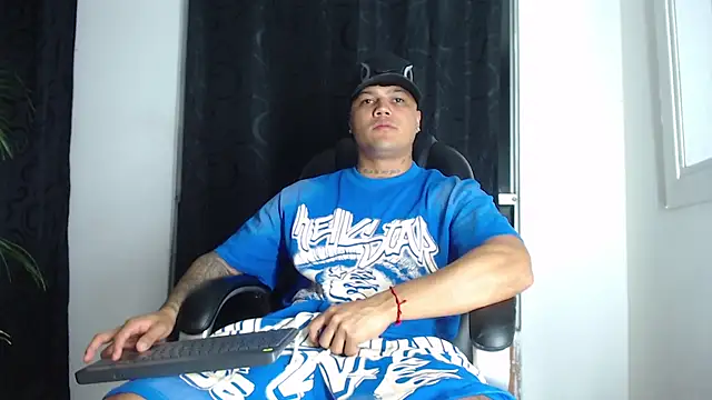 Show modela Pedro_x777 na web-kameri