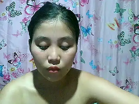 دردشة SexyAsianPussy4u الجنسية المباشرة