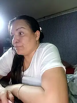 Chat XXX ao vivo de Zuleyka_69