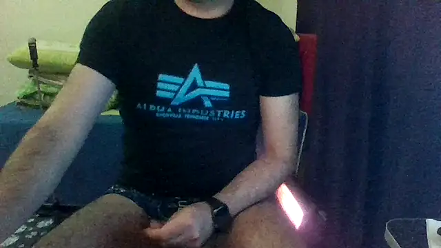 XXX chat uživo modela st206boy