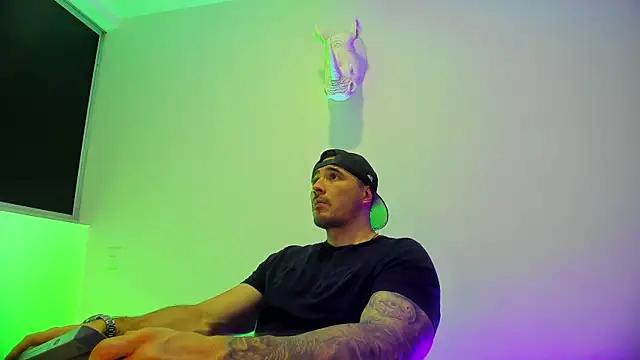 Dagoti's Live XXX Chat