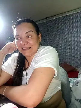 Zuleyka_69's Webcam Show