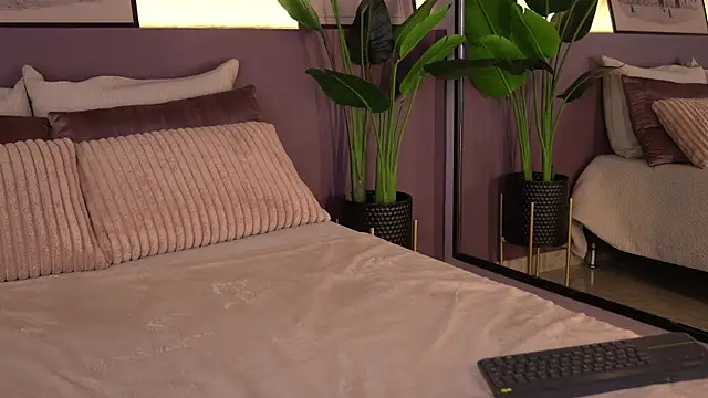 ElleDiane: απευθείας συνομιλία ΧΧΧ