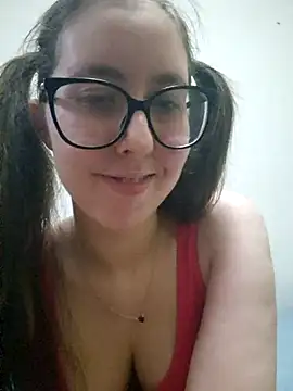 Онлайн чат XXX Sarah459