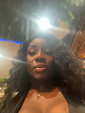 ZarahFerreira webcam show