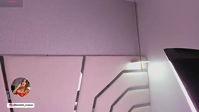 Kendall__evanss' Live XXX Chat