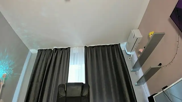 دردشة emy_lovee الجنسية المباشرة