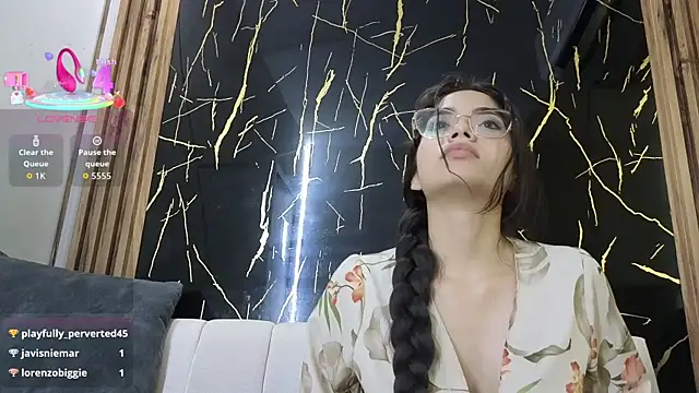 Carolina_pm live XXX chat