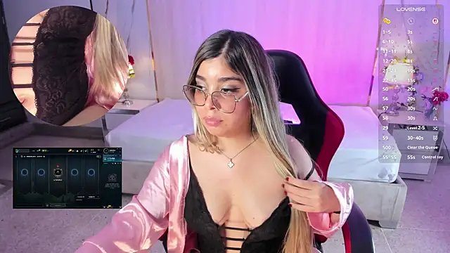 EmilyRicci_ 现场XXX聊天