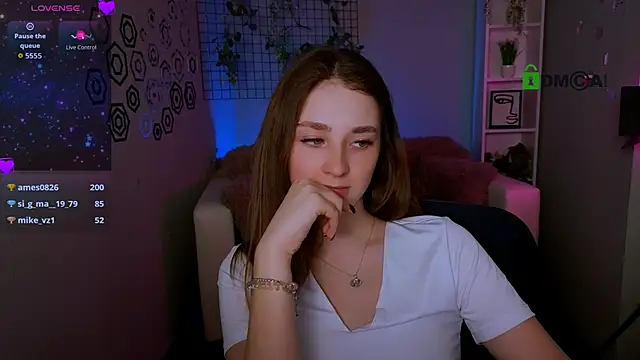 alisablissのライブXXXチャット