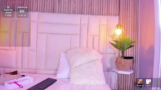 VenuzSofia live XXX chat