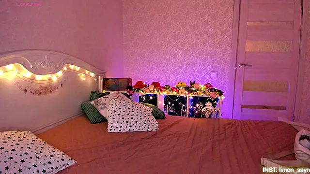 LillyMoure_ Live XXX-chat