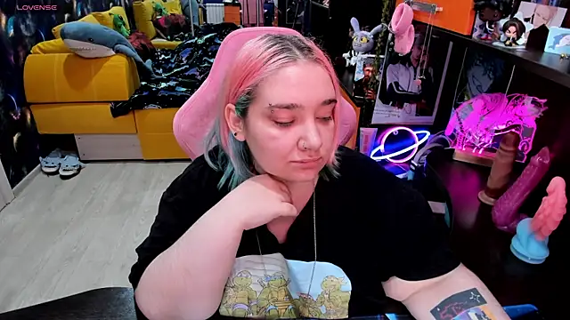 Softie_Sofy élő XXX-chatje