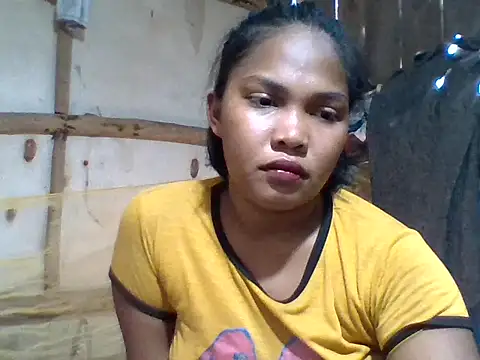 sweetlexypinay19 webcam show