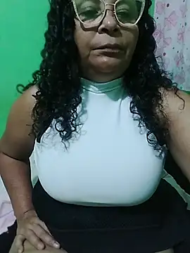 Amarantha25 现场XXX聊天