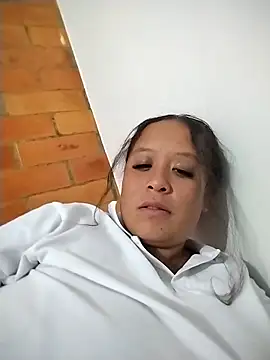 Chatroom XXX en direct de You-sexy-starr