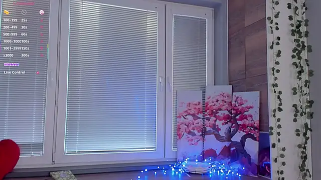 OssieCrews' Live XXX Chat