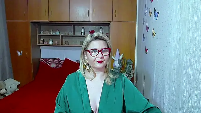 LucilleFenlys webkamerás műsora