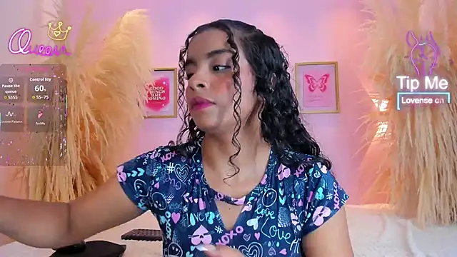 SunnyGilmoree Live XXX-Chat