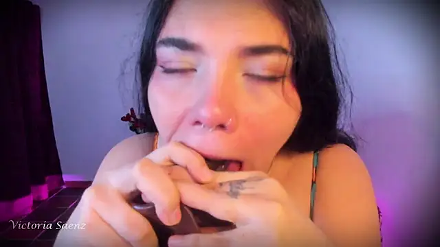 victoriaasaenz_ Live XXX-Chat