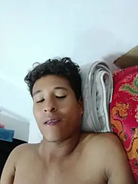 TwoMuchFun11 Webcam Show