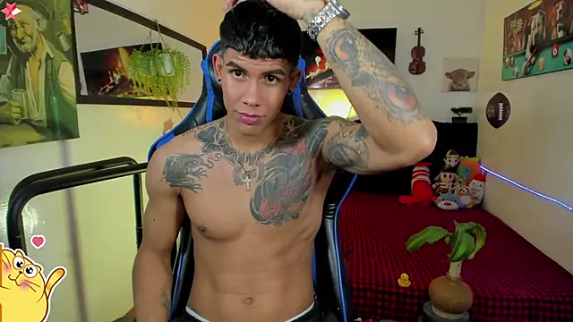 Damian_latinxxx Adlı Modelin Canlı XXX Sohbeti