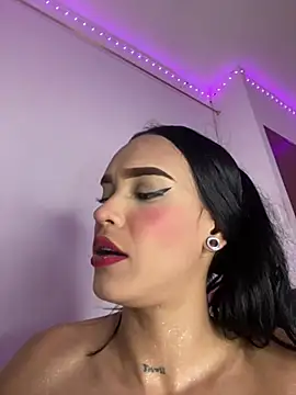 Exotic_girl666: διαδικτυακό σόου στην κάμερα