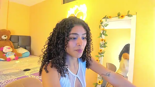 Keniia_rizz 即時 XXX 聊天