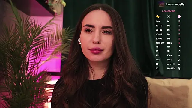 -BabyYoda's Live XXX Chat