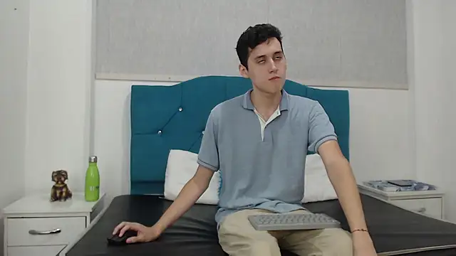 LuigiMarchetti's Live XXX Chat