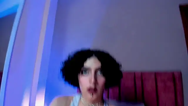 LyraVendrell Chat XXX in diretta