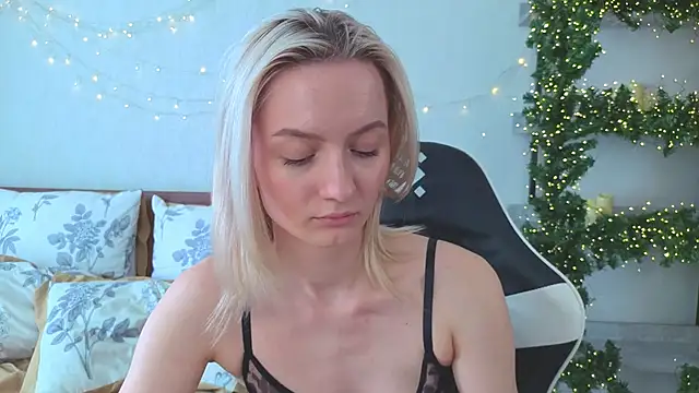 IdaValenti live XXX chat