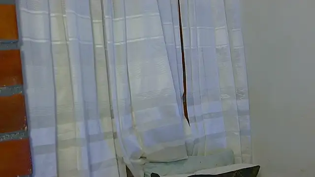 zyra_vex: онлайн-секс-чат