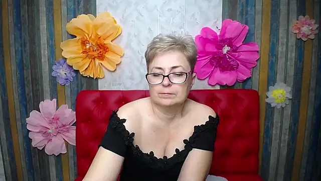 EmiliaGree Live XXX-chat